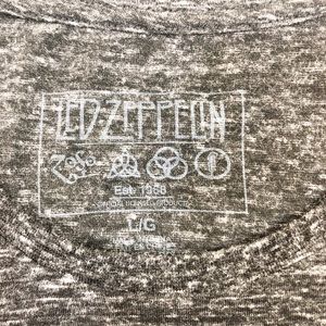 led zepplin Tops - Led Zeppelin Band Tee Classic Logo Size L led zepplin Tops - Led Zeppelin Band Tee Classic Logo Size L